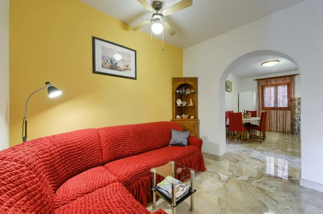 Apartment Pegy زادار كرواتيا